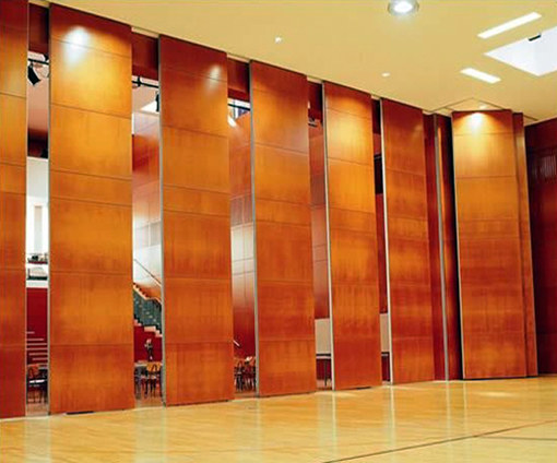 活動隔斷使用和保養(yǎng)常識(圖1) 活動隔斷使用和保養(yǎng)常識(圖1)