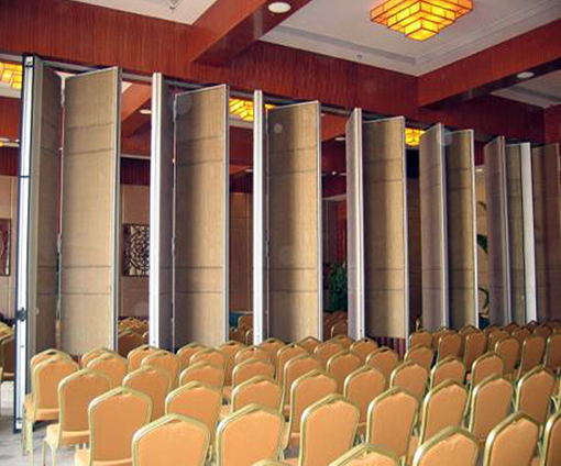 活動隔斷,酒店活動隔斷 活動隔斷使用和保養(yǎng)常識(圖2)