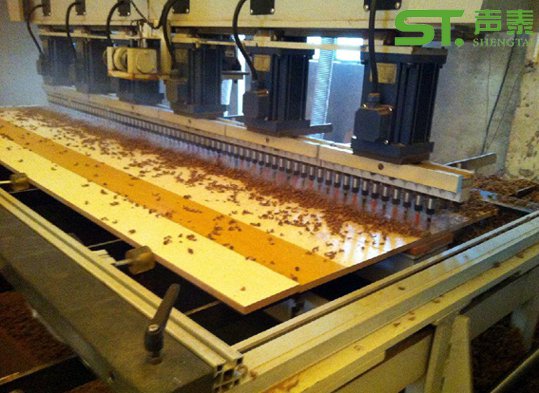 木質(zhì)槽孔吸音板廠家(圖3) 木質(zhì)槽孔吸音板廠家(圖3)