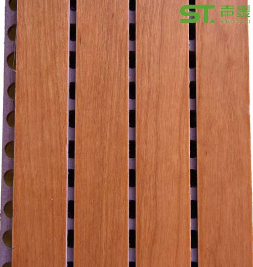 木皮槽木吸音板(圖1) 木皮槽木吸音板(圖1)