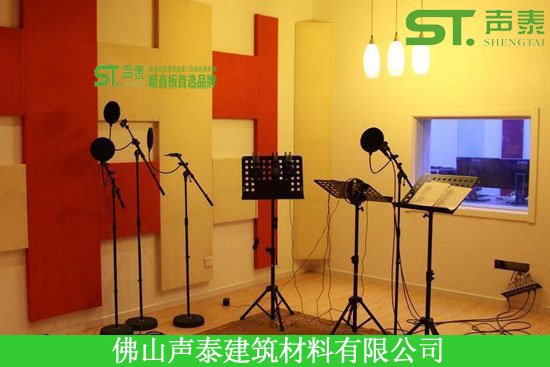 演播錄音室墻面裝飾吸音材料布藝吸音軟包(圖4) 演播錄音室墻面裝飾吸音材料布藝吸音軟包(圖4)