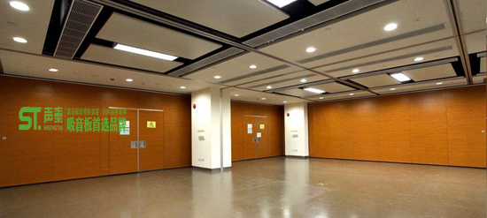 會議室紅芯阻燃防火槽孔吸音板(圖3) 會議室紅芯阻燃防火槽孔吸音板(圖3)