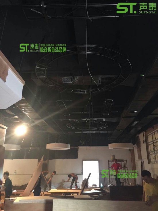 重慶電影院吸音噴涂施工廠家(圖1) 重慶電影院吸音噴涂施工廠家(圖1)