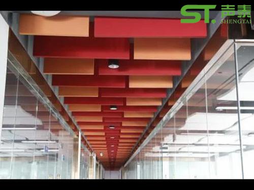 體育館玻纖天花吸聲體(圖1) 體育館玻纖天花吸聲體(圖1)