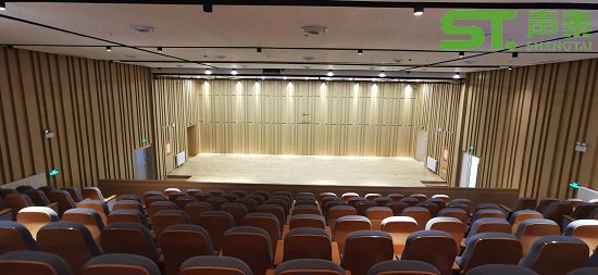 濟(jì)南托馬斯國(guó)際幼兒園報(bào)告廳(圖1) 濟(jì)南托馬斯國(guó)際幼兒園報(bào)告廳(圖1)