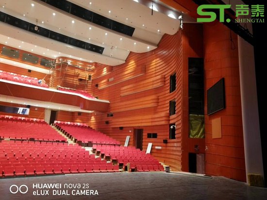 內蒙古烏蘭察布大劇院工程案例(圖2) 內蒙古烏蘭察布大劇院工程案例(圖2)