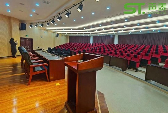 湖北恩施宣恩縣政報(bào)告廳(圖7) 湖北恩施宣恩縣政報(bào)告廳(圖7)