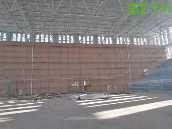 內(nèi)蒙古赤峰林東一中體育館工程案例(圖3) 內(nèi)蒙古赤峰林東一中體育館工程案例(圖3)